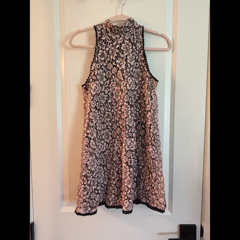 Sleeveless Black and Cream Lace Dress